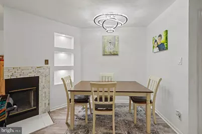 4046 Chetham Way, Woodbridge, VA 22192 - Photo 9
