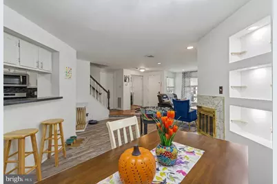 4046 Chetham Way, Woodbridge, VA 22192 - Photo 11