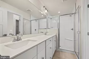 1733 Dunnington Pl, Dumfries, VA 22026 - Photo 17