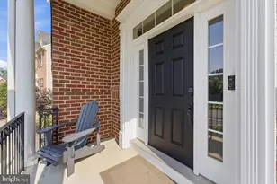 13722 Abbey Manor Ln, Gainesville, VA 20155 - Photo 5