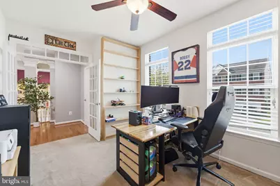 13722 Abbey Manor Lane, Gainesville, VA 20155 - Photo 17
