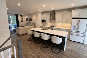 13188 Nixon Ln, Woodbridge, VA 22193 - Photo 5
