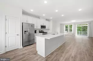6073 Camerons Ferry Dr, Haymarket, VA 20169 - Photo 11