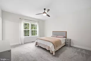 6073 Camerons Ferry Dr, Haymarket, VA 20169 - Photo 23