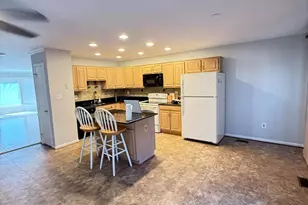 2740 Winston Ct, Woodbridge, VA 22191 - Photo 7