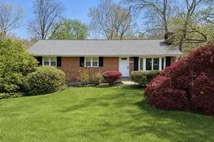 7409 Lake Dr, Manassas, VA 20111 - Photo 1