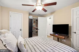 7409 Lake Dr, Manassas, VA 20111 - Photo 11