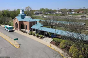 500 Belmont Bay Dr, Woodbridge, VA 22191 - Photo 17