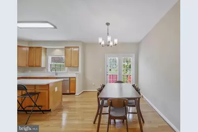16808 Capon Tree Lane, Woodbridge, VA 22191 - Photo 9