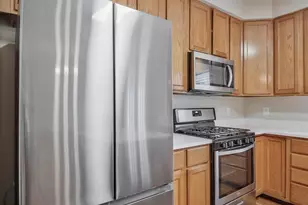 16808 Capon Tree Ln, Woodbridge, VA 22191 - Photo 17