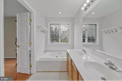 16808 Capon Tree Lane, Woodbridge, VA 22191 - Photo 23