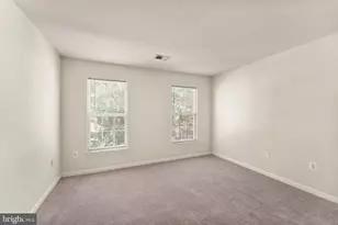 8309 Double Eagle St, Gainesville, VA 20155 - Photo 47