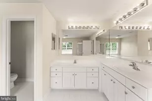 8309 Double Eagle St, Gainesville, VA 20155 - Photo 37