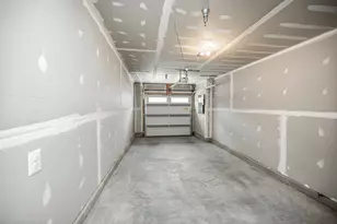 1394 Rail Stop Dr, Woodbridge, VA 22191 - Photo 25