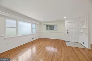 3004 Jamestown Ct, Woodbridge, VA 22192 - Photo 5