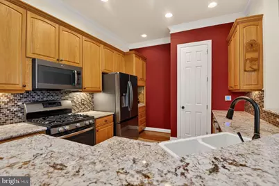 15508 Hagen Way, Haymarket, VA 20169 - Photo 13