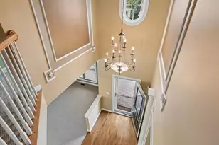 18483 Quantico Gateway Dr, Triangle, VA 22172 - Photo 5