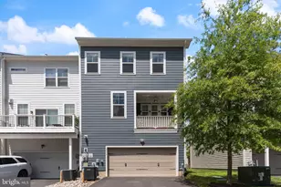 17713 Longspur Cove Ln, Dumfries, VA 22026 - Photo 41