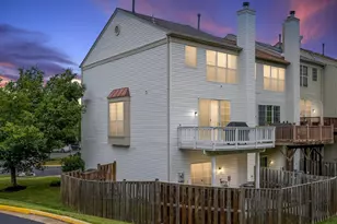 16877 Jed Forest Ln, Woodbridge, VA 22191 - Photo 3