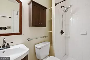 4311 Hendricks Dr, Woodbridge, VA 22193 - Photo 15