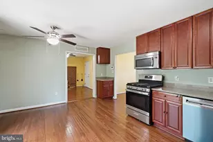 4311 Hendricks Dr, Woodbridge, VA 22193 - Photo 11