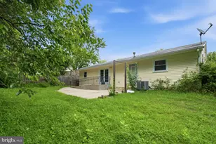 4311 Hendricks Dr, Woodbridge, VA 22193 - Photo 23