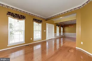 2768 Myrtlewood Dr, Dumfries, VA 22026 - Photo 5
