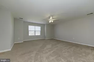 2768 Myrtlewood Dr, Dumfries, VA 22026 - Photo 15