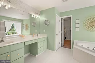 6050 Smooth Stone Pl, Haymarket, VA 20169 - Photo 33