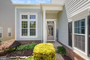 6050 Smooth Stone Pl, Haymarket, VA 20169 - Photo 5