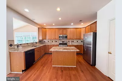 15559 Brown Deer Court, Haymarket, VA 20169 - Photo 3
