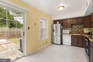 3488 Legere Ct, Woodbridge, VA 22193 - Photo 13