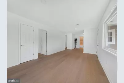 14209 Mount Pleasant Drive, Woodbridge, VA 22191 - Photo 9