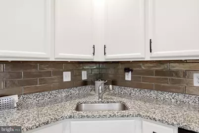 14848 Mason Creek Circle, Woodbridge, VA 22191 - Photo 13