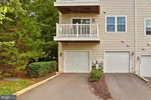 14848 Mason Creek Cir, Woodbridge, VA 22191 - Photo 35