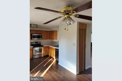 1810 Tilletson Place, Woodbridge, VA 22191 - Photo 5
