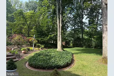 16063 Laconia Circle, Woodbridge, VA 22191 - Photo 11