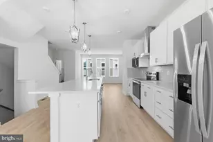 18002 Alicia Ave, Dumfries, VA 22026 - Photo 17