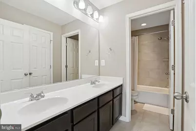 6806 Bryson Circle, Haymarket, VA 20169 - Photo 11
