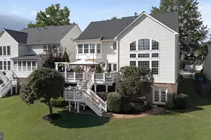14339 Chalfont Dr, Haymarket, VA 20169 - Photo 9