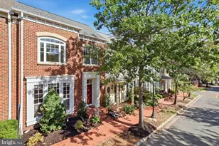 13756 Fleet St, Woodbridge, VA 22191 - Photo 3