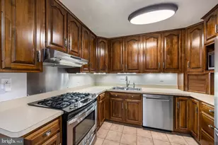 14208 Bremerton Dr, Woodbridge, VA 22193 - Photo 15