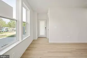 2630 Neabsco Common Pl, Woodbridge, VA 22191 - Photo 3
