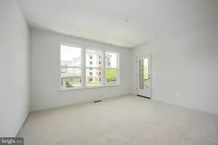 2630 Neabsco Common Pl, Woodbridge, VA 22191 - Photo 17