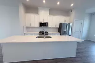 17958 Woods Overlook Dr, Dumfries, VA 22026 - Photo 3