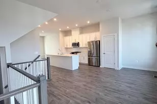 17958 Woods Overlook Dr, Dumfries, VA 22026 - Photo 5