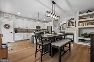 13368 Colchester Ferry Pl, Woodbridge, VA 22191 - Photo 15