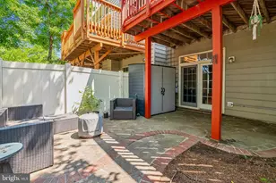 13368 Colchester Ferry Pl, Woodbridge, VA 22191 - Photo 7
