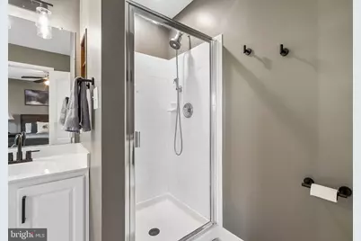 13368 Colchester Ferry Place, Woodbridge, VA 22191 - Photo 21