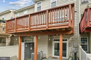 13322 Colchester Ferry Pl, Woodbridge, VA 22191 - Photo 25